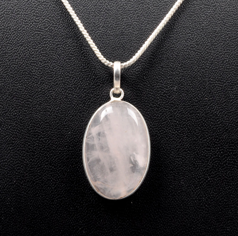 Pink Chalcedony Oval Shape Stone Studded Silver Plated Pendant GP4782