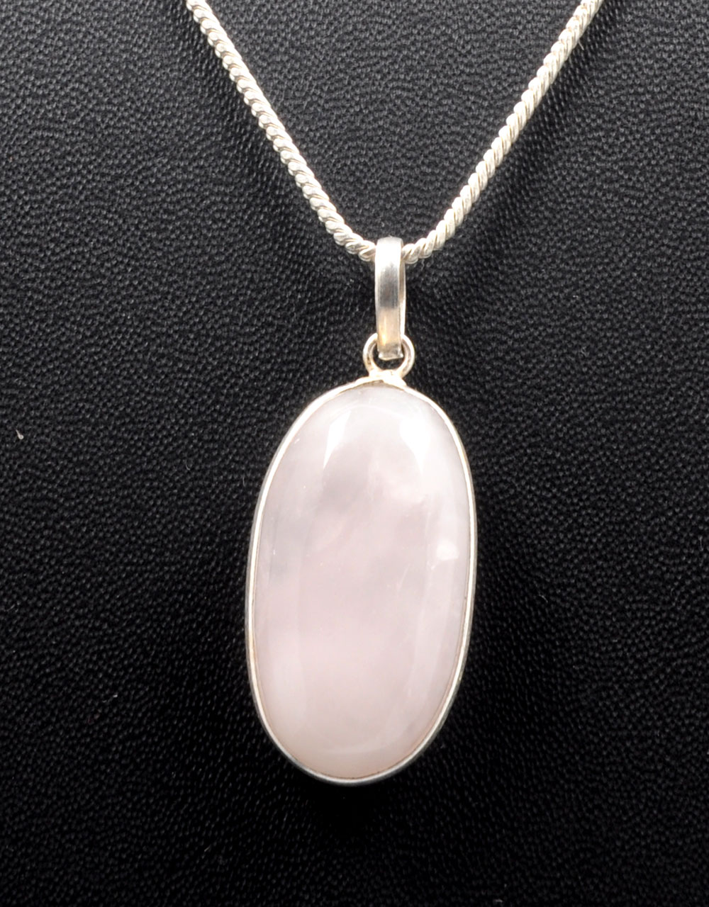 Pink Chalcedony Oval Shape Stone Studded Silver Plated Pendant GP4830