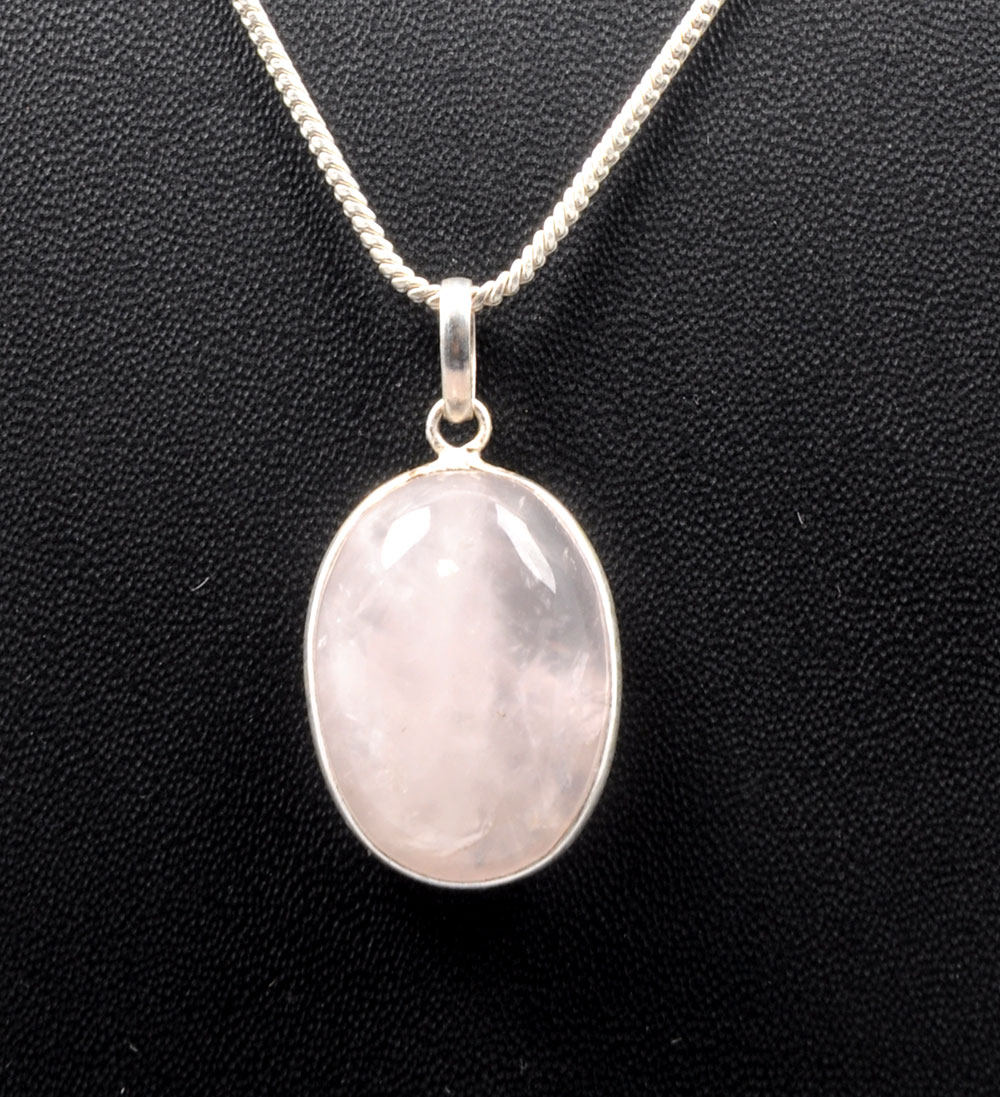 Pink Chalcedony Oval Shape Stone Studded Silver Plated Pendant GP4860