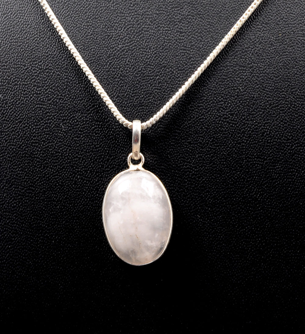 White Moonstone Oval Shape Studded Silver Plated Pendant GP4889