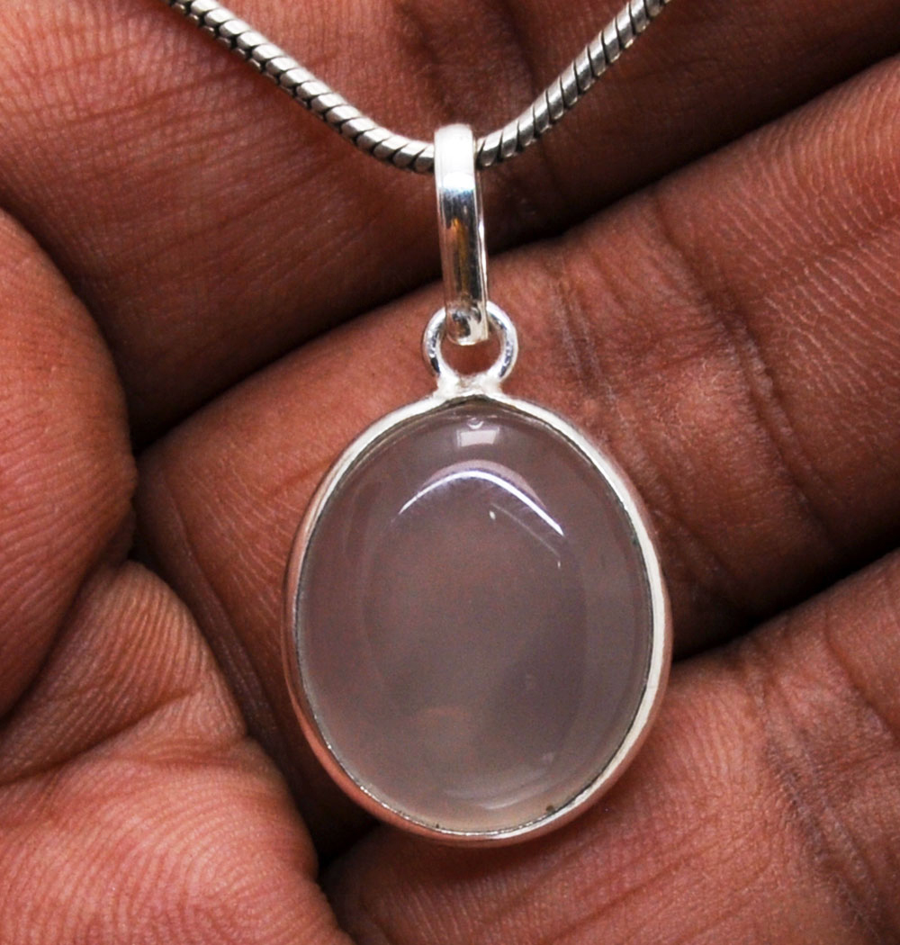 Milky Onyx Stone Studded Pendant GP4958