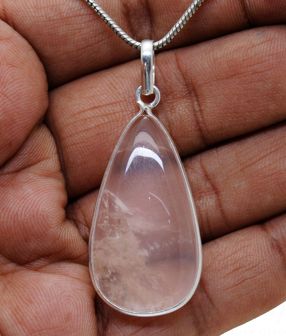 Rose Quartz Gemstone Studded Pendant GP5110