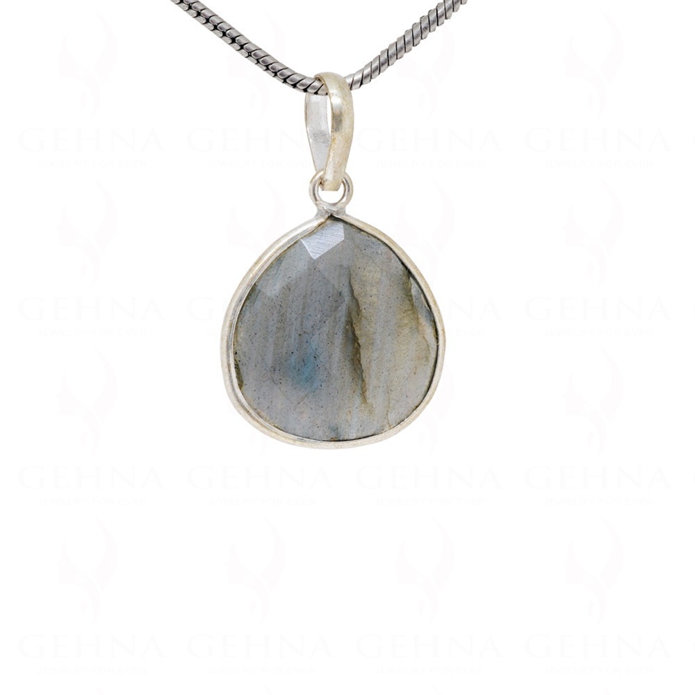 Labradorite Pear Shape Gemstone Studded Silver Pendant – Gp5199