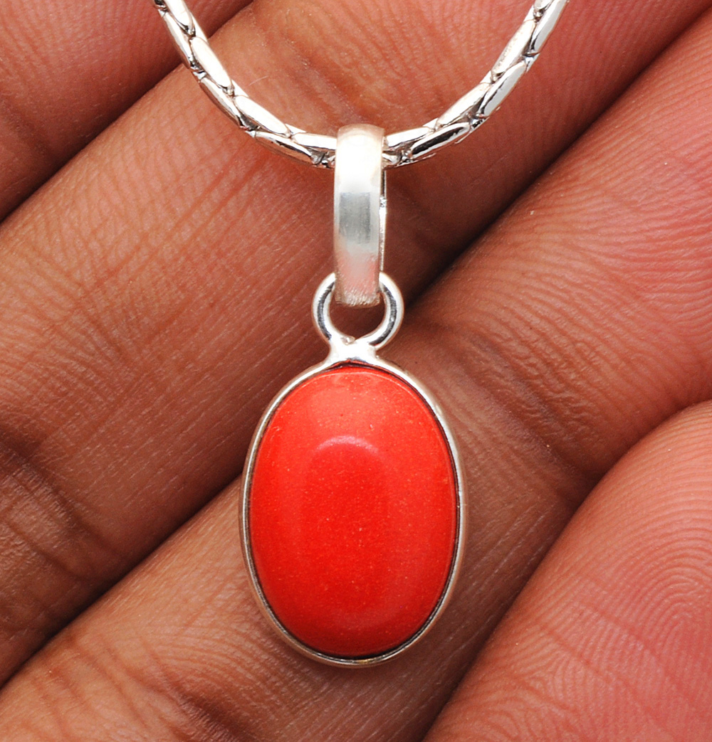 Jasper Oval Shape Gemstone Studded Silver Pendant – Gp5206