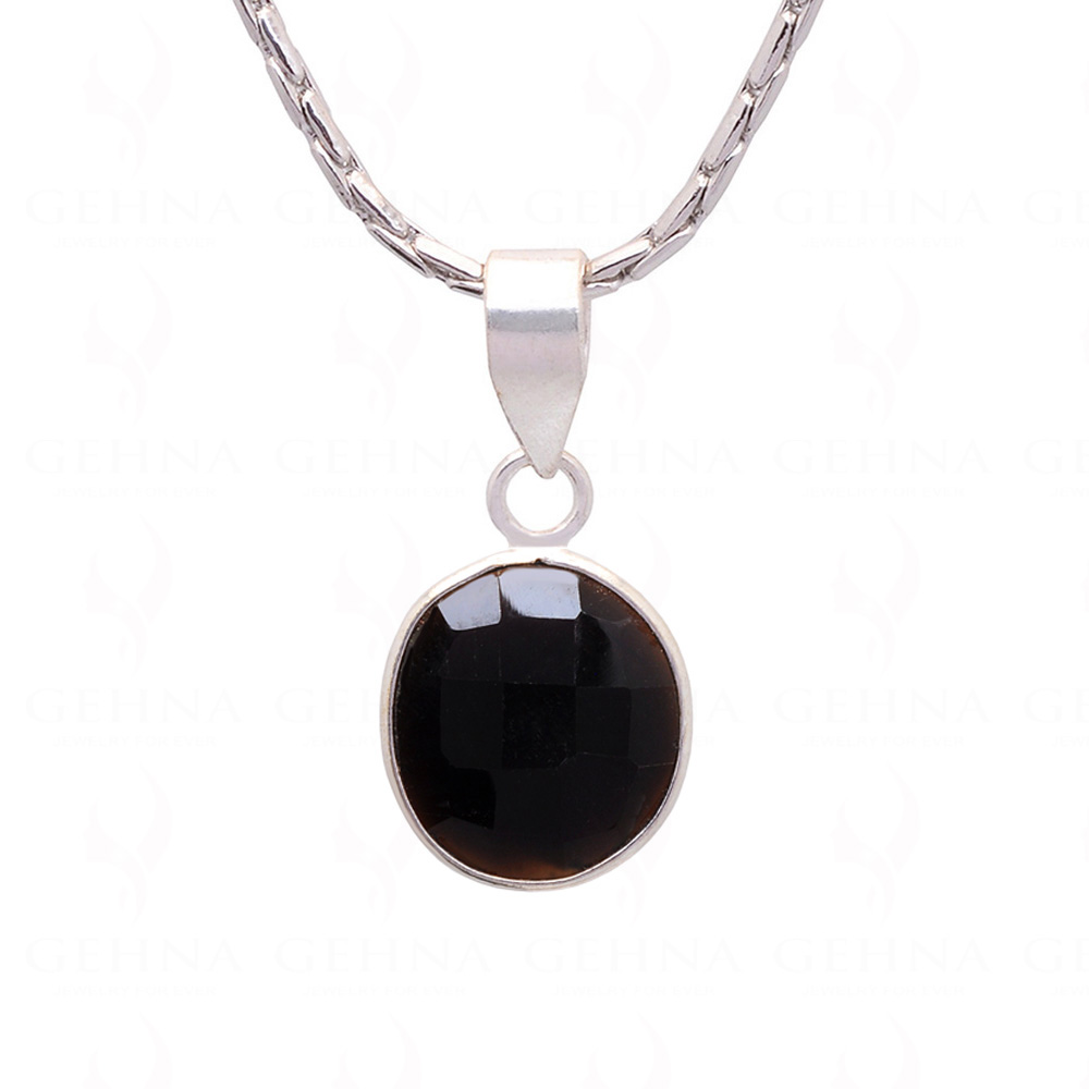 Smoky Round Shape Gemstone Studded Silver Pendant – Gp5222