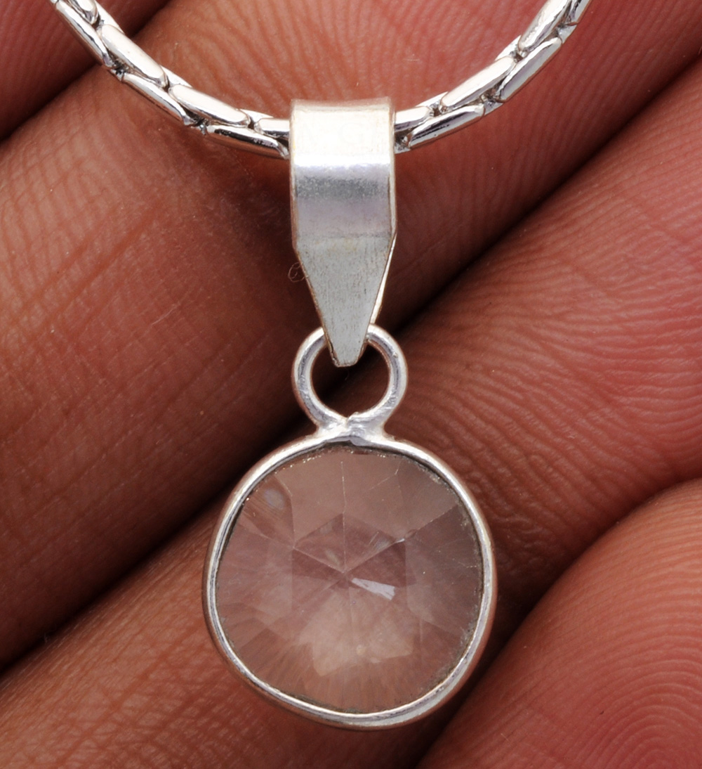 Sapphire Round Shape Gemstone Studded Silver Pendant – Gp5229