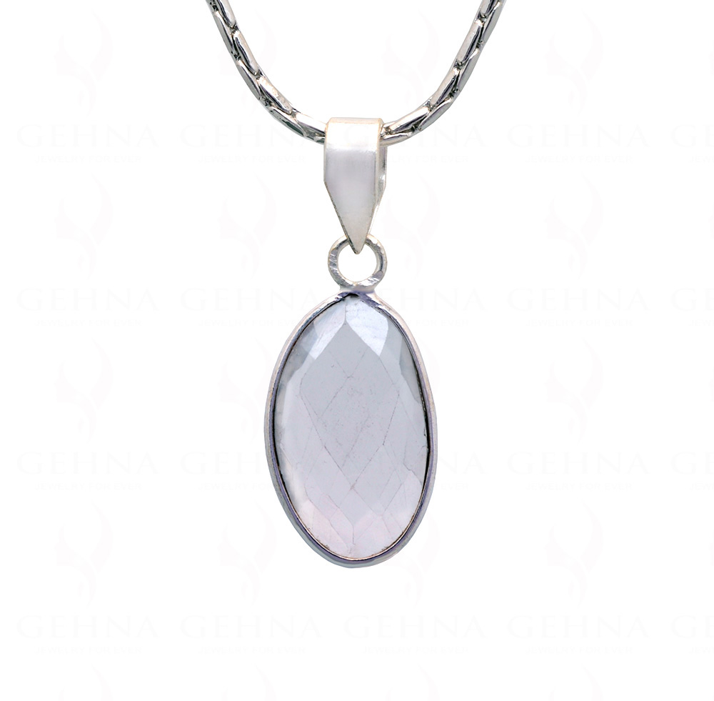 Sapphire Oval Shaped Gemstone Studded Silver Pendant – Gp5230