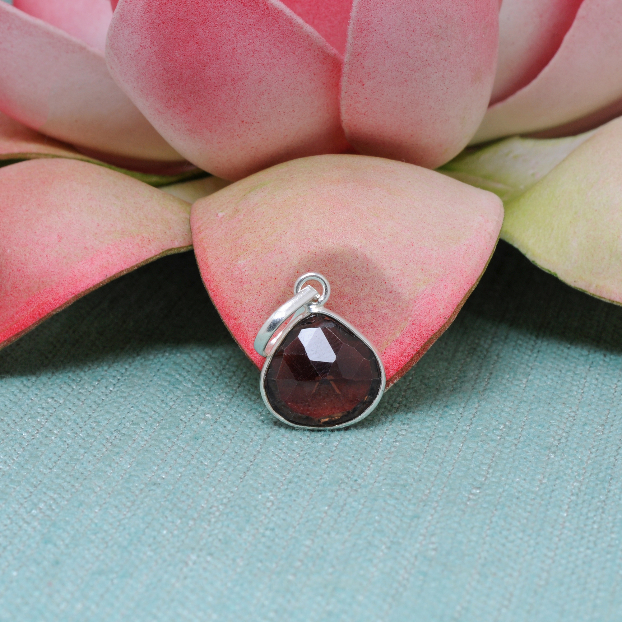 Smoky Topaz Pear Shape Gemstone Studded Silver Pendant – Gp5247