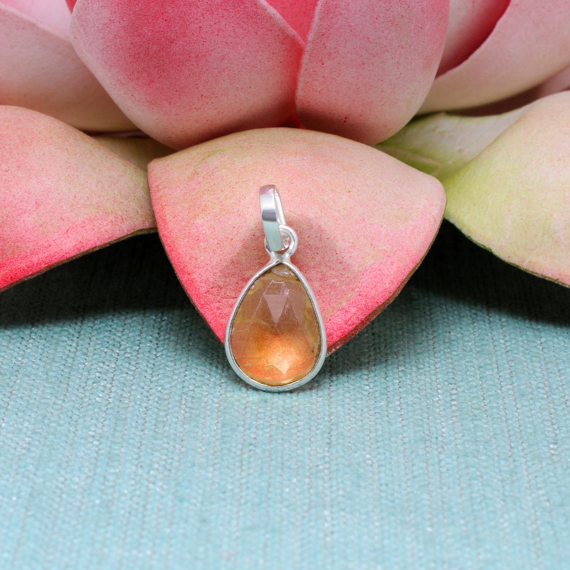 Citrine Pear Shape Gemstone Studded Silver Pendant – Gp5257