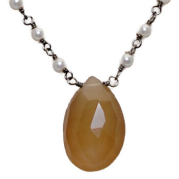 Chalcedony Gemstone With Pearl Chain Black Rhodium Plating