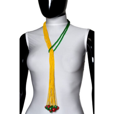 21 Rows Red, Green And Yellow Color Lariat