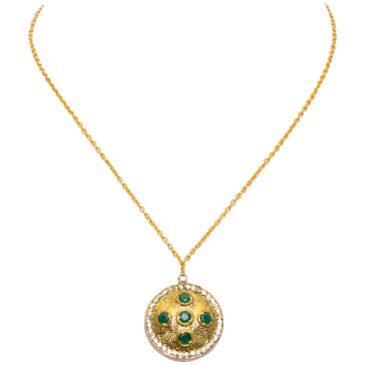 Gehna Jaipur Emerald Stone Studded Locket For Girls & Women GP-5329